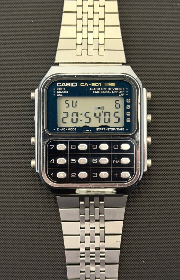 Casio CA-901 rare calculator game watch Japan 1982