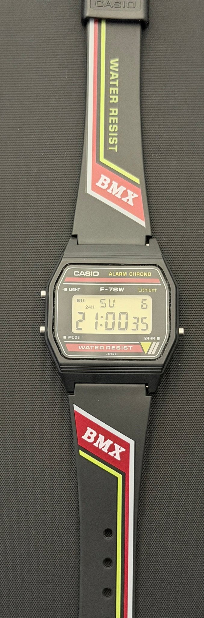 Casio F-78W is a highly elusive BMX watch Japan 1980 - VINDIGI