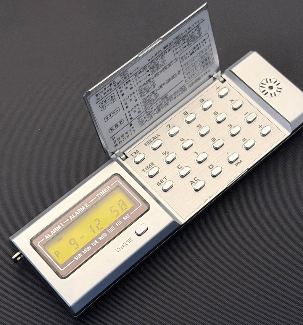 Casio MQ-2 iconic micro-calculator clock Japan 1978 - VINDIGI